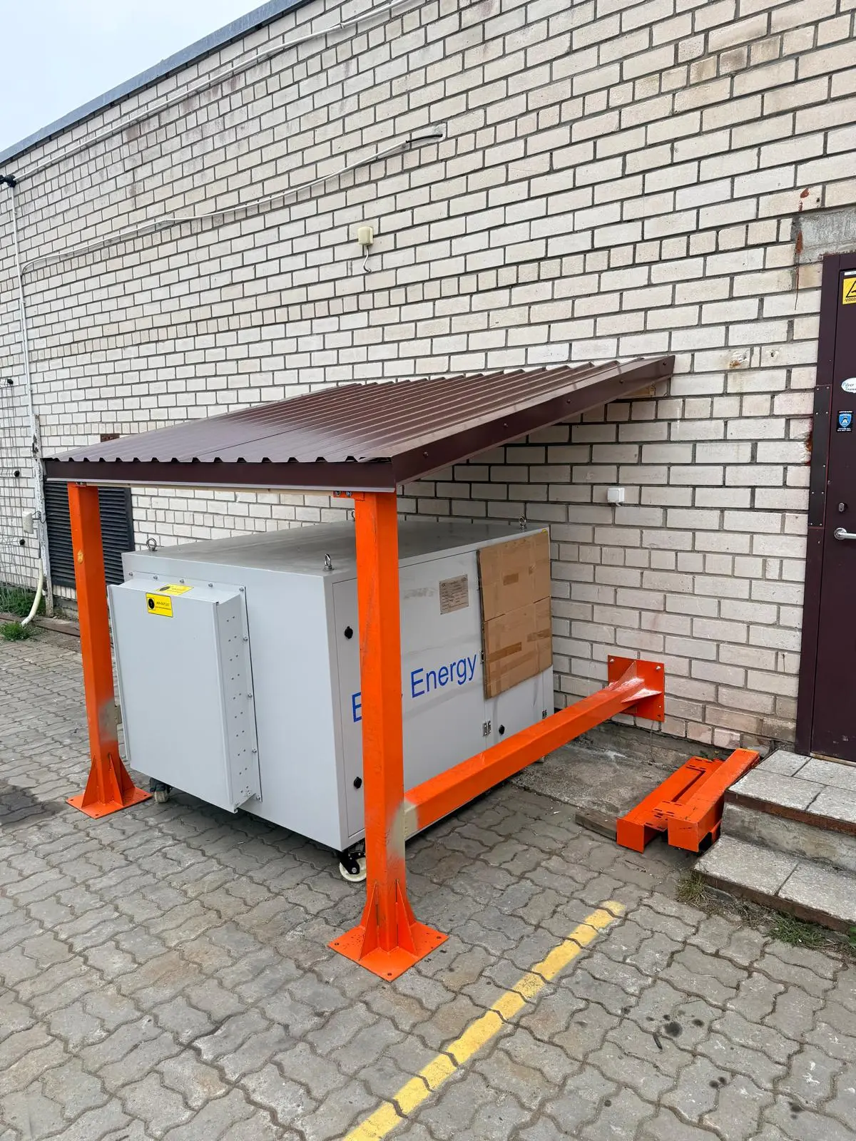 Load control cabinet